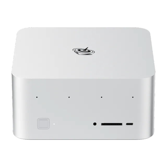 GTR9 Pro 128 GB LPDDR5X-8000 · 2 TB · 2× 10 GbE · 2× USB4 — Titanio Tech